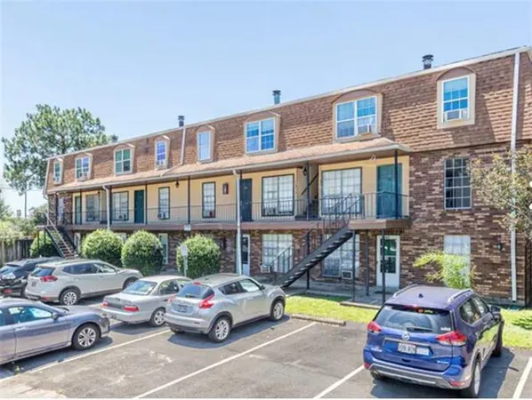 $69,000 | 6220 Riverside Drive, Unit 481, Metairie, LA 70003