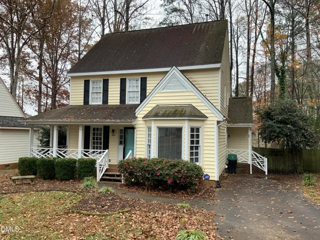$2,100 | 207 Leeward Court, Cary, NC 27511
