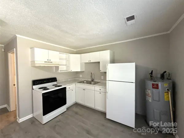 $850 | 609 West Davidson Avenue, Unit C, Gastonia, NC 28052