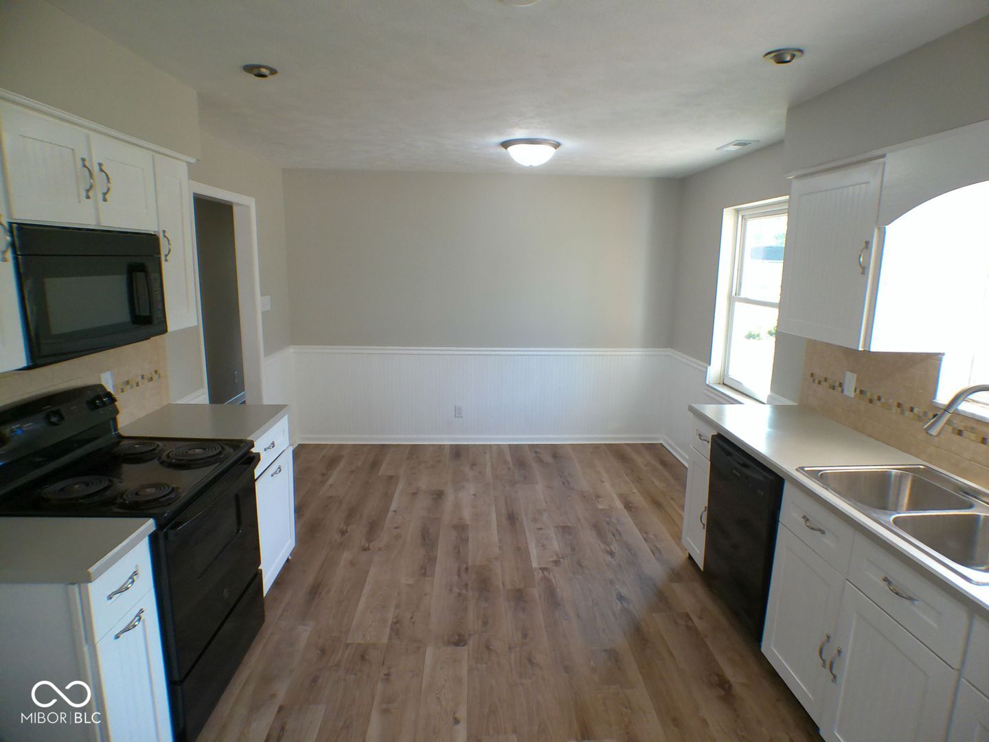 109 Bixler Road Indianapolis, IN 46227 - Photo 4 of 17 Gallery Image 4