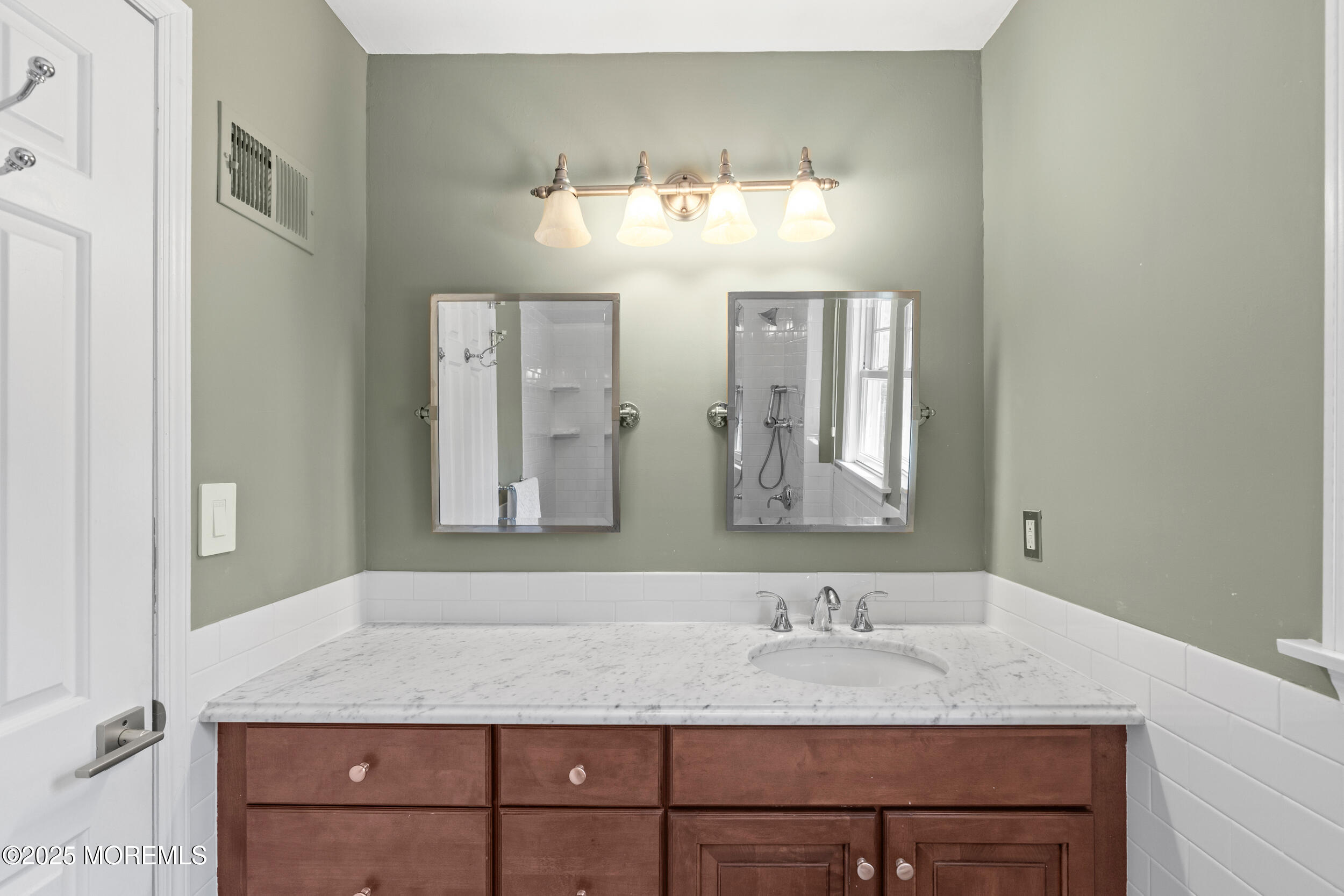 704 Deal Road Asbury Park, NJ 07712 - Photo 33 of 50 051