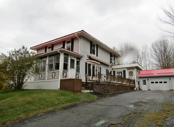 $165,000 | 37 Cedar Street, East Millinocket, ME 04430