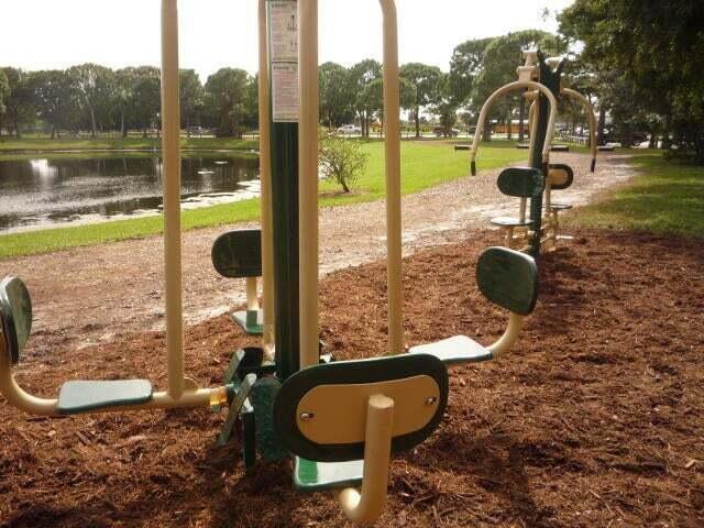 117 Bent Arrow Drive, Unit B Jupiter, FL 33458 - Photo 16 of 18 20171103162514765837000000-o