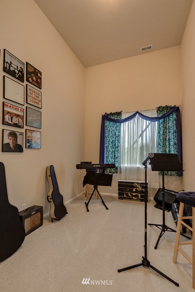 16630 Southeast 167th Street Renton, WA 98058 - Photo 19 of 21