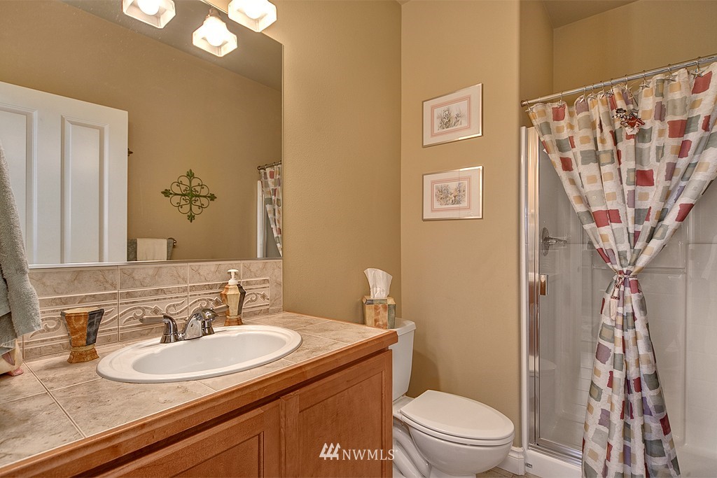 16630 Southeast 167th Street Renton, WA 98058 - Photo 6 of 21