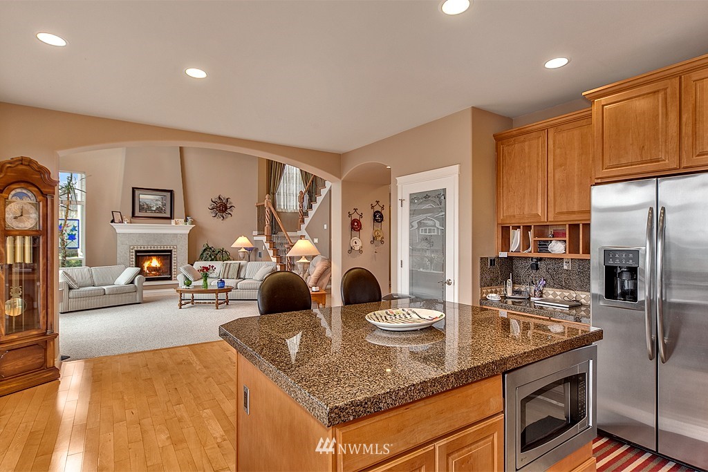 16630 Southeast 167th Street Renton, WA 98058 - Photo 8 of 21