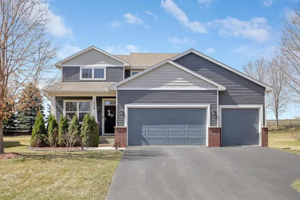 $455,000 | 1836 Spring Creek Drive, Carver, MN 55315