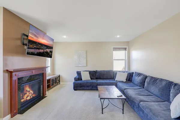 $455,000 | 1836 Spring Creek Drive, Carver, MN 55315