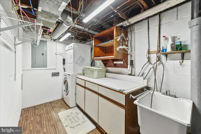 $409,000 | 206 Werden Drive, New Castle, DE 19720