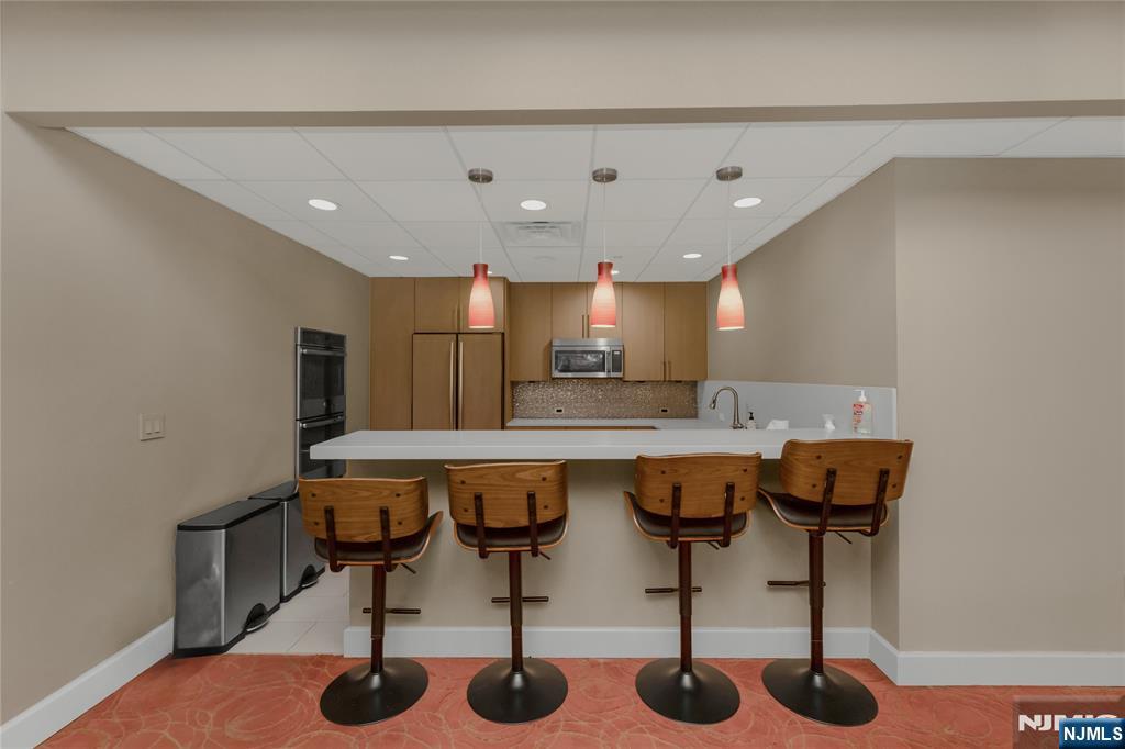 250 Gorge Road, Unit 21E Cliffside Park, NJ 07010 - Photo 42 of 50
