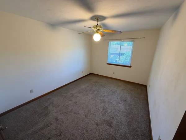 $2,050 | 3207 Shamrock Street East, Unit 33, Tallahassee, FL 32309