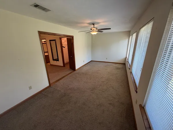 $2,050 | 3207 Shamrock Street East, Unit 33, Tallahassee, FL 32309