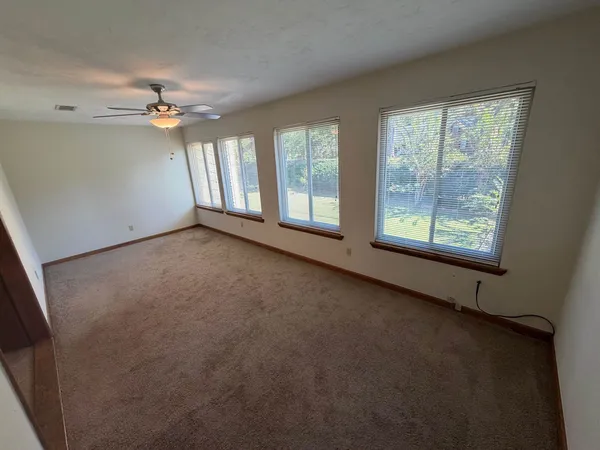 $2,050 | 3207 Shamrock Street East, Unit 33, Tallahassee, FL 32309