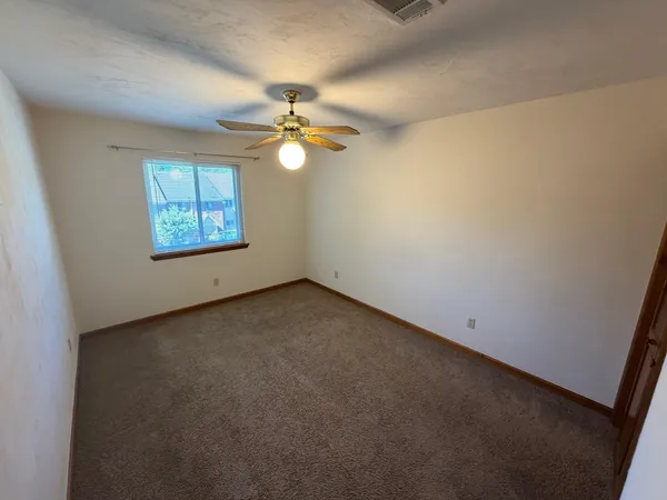 $2,050 | 3207 Shamrock Street East, Unit 33, Tallahassee, FL 32309