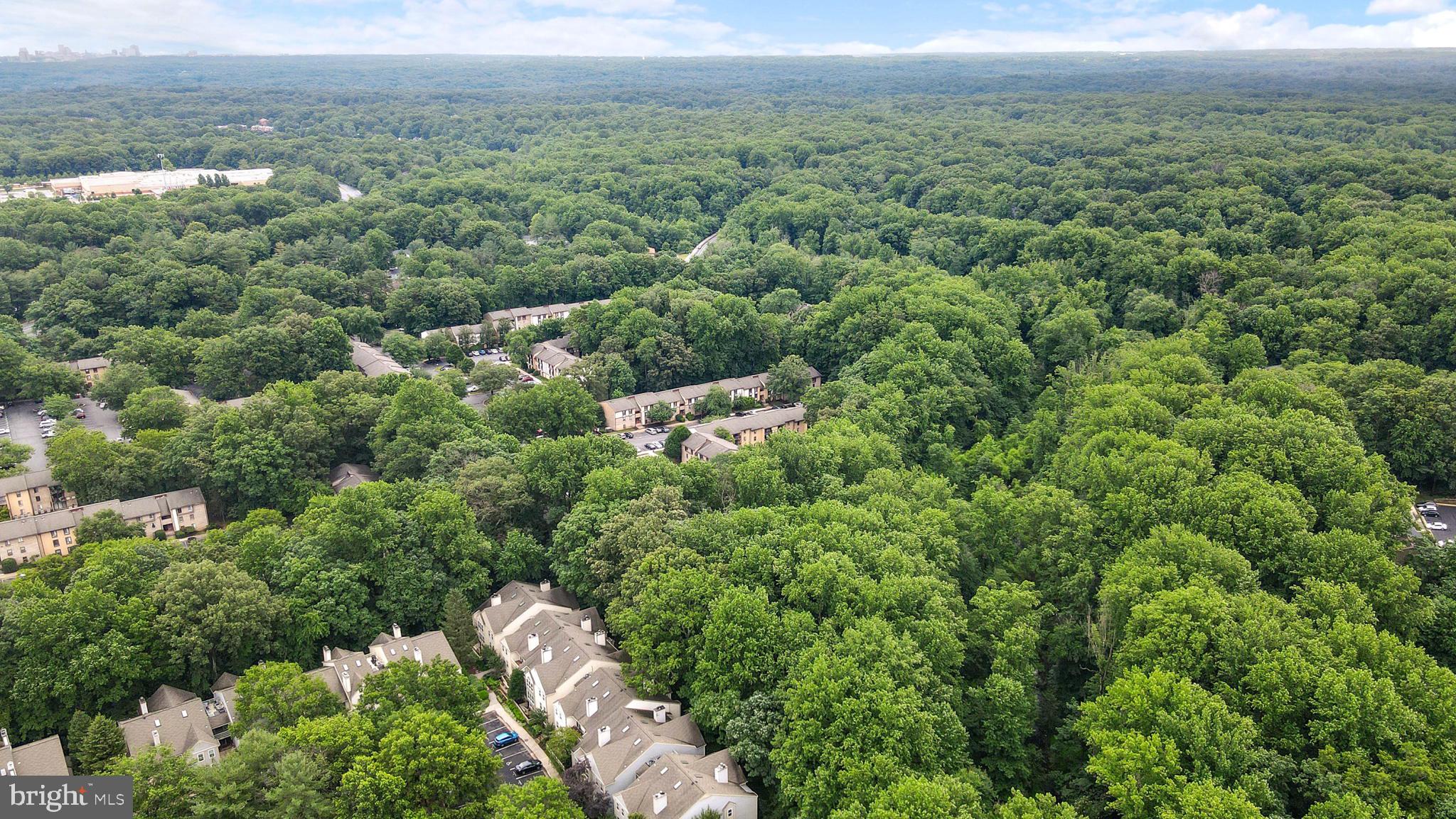 11661 Stoneview Square, Unit 1B Reston, VA 20191 - Photo 25 of 37 Gallery Image 25