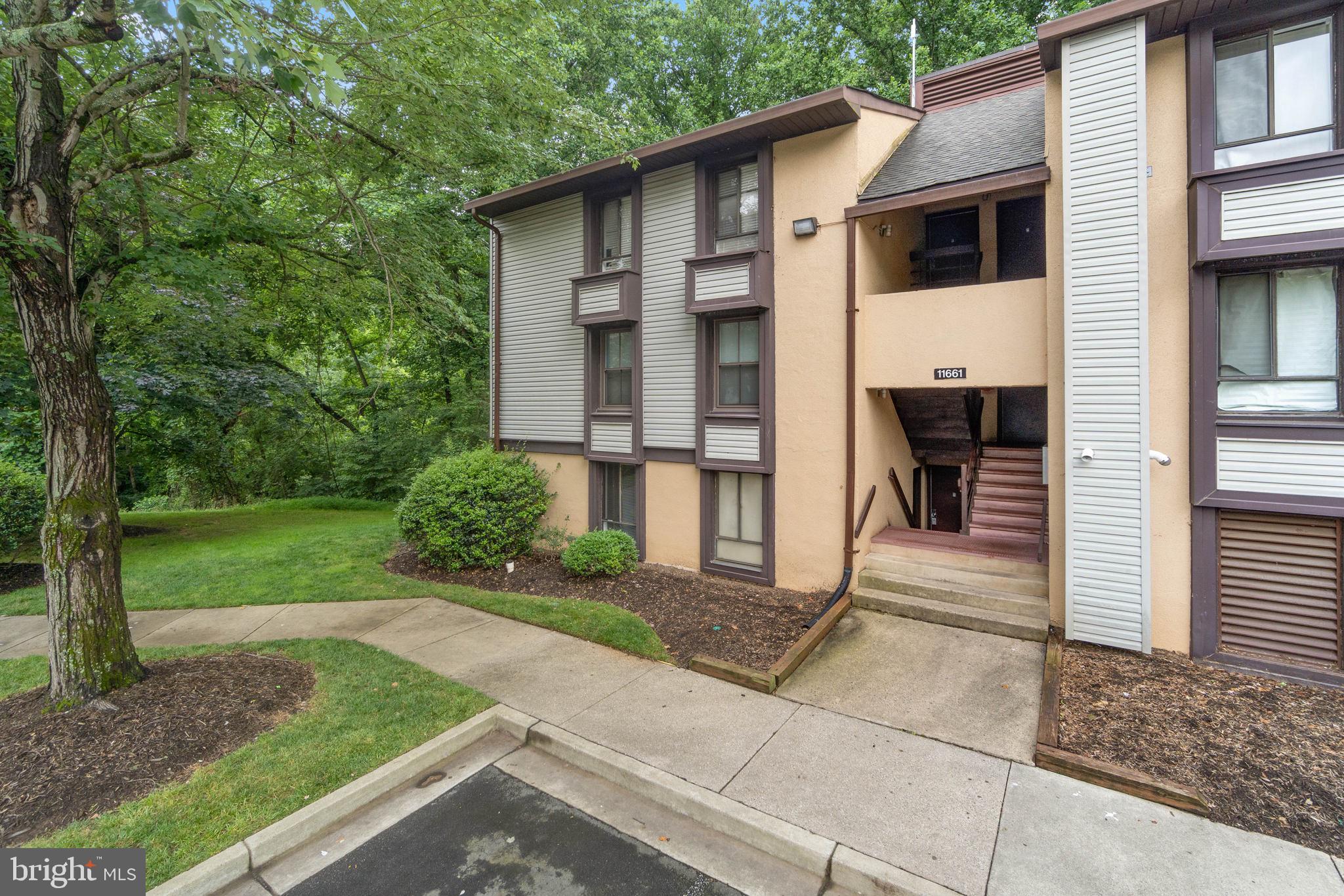 11661 Stoneview Square, Unit 1B Reston, VA 20191 - Photo 33 of 37 Gallery Image 33