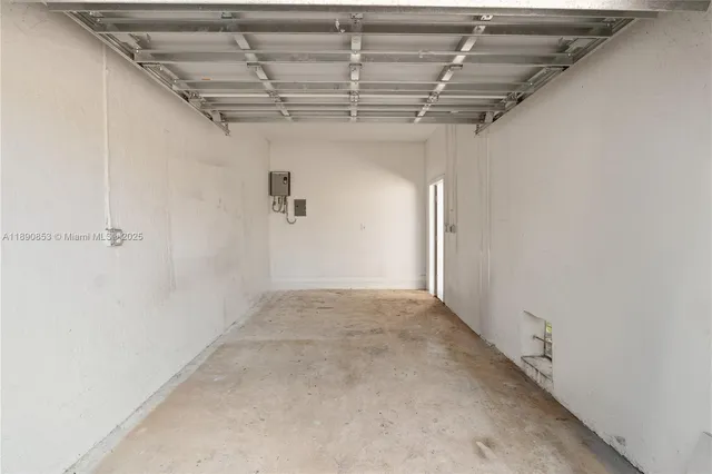 a view of utility room