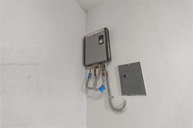 a close view of door lock