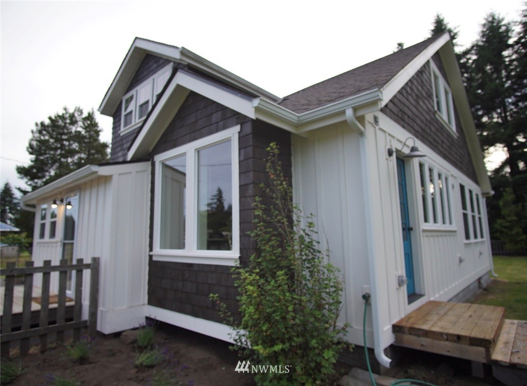 7548 Littlerock Road Southwest Olympia, WA 98512 - Photo 3 of 32 Gallery Image 3