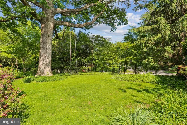 $1,850,000 | 6404 Western Avenue, Chevy Chase, MD 20815