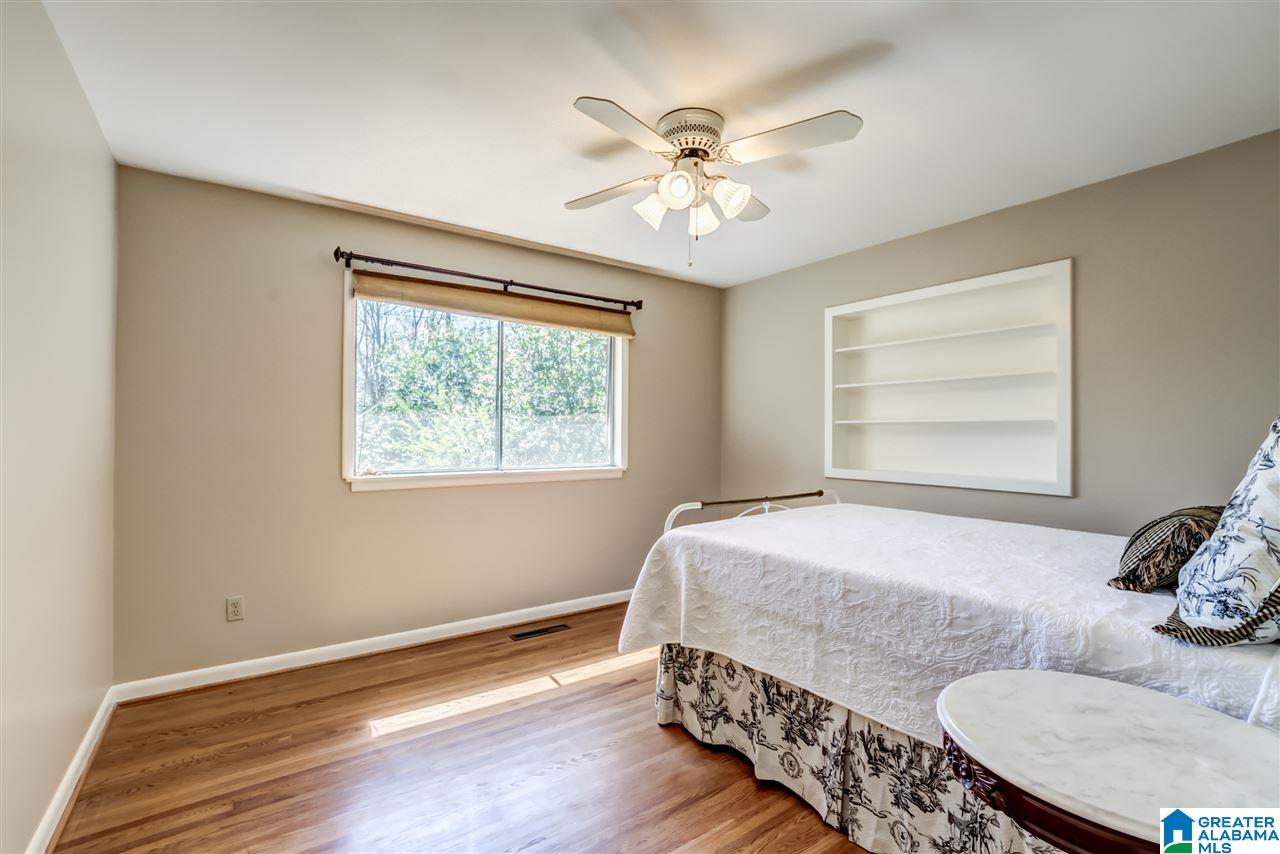 1833 Indian Hill Road Birmingham, AL 35216 - Photo 15 of 31