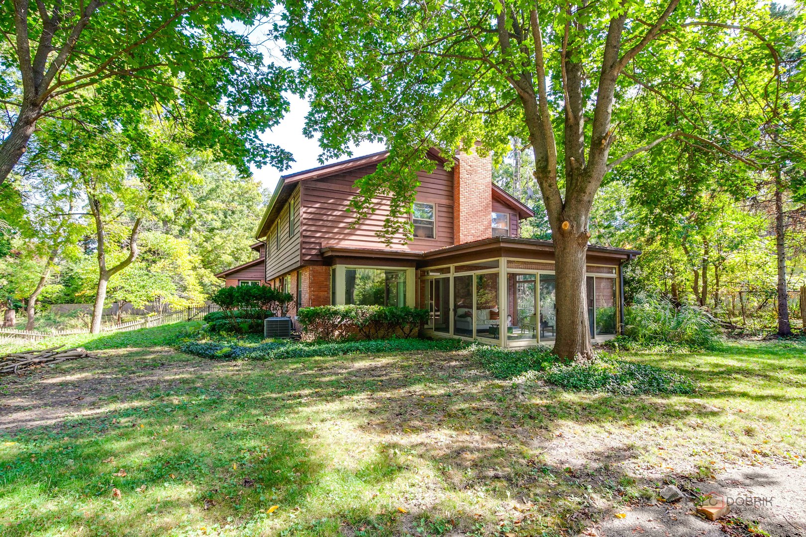 1175 Edgewood Road Lake Forest, IL 60045 - Photo 38 of 52