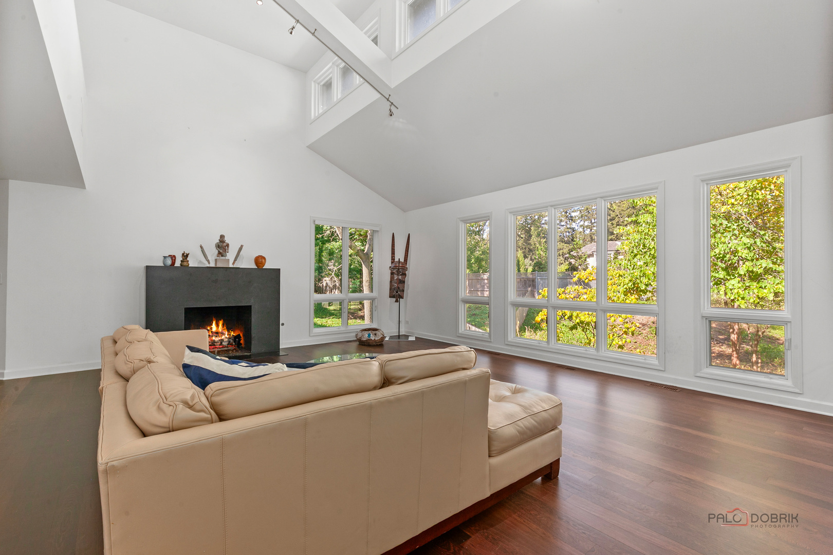 1175 Edgewood Road Lake Forest, IL 60045 - Photo 7 of 52