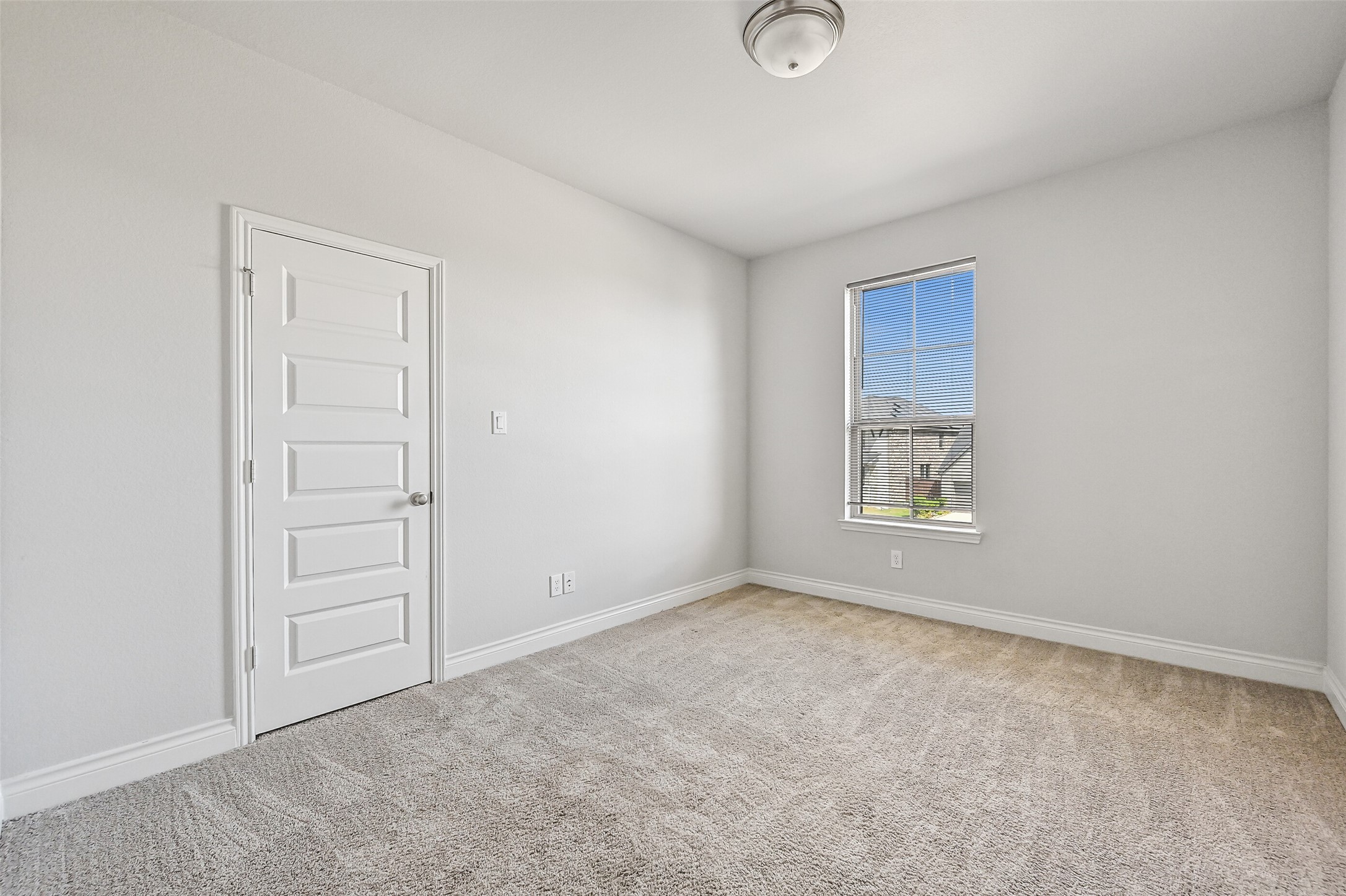 28907 Ridge Valley Court Fulshear, TX 77441 - Photo 31 of 36 an empty room with windows