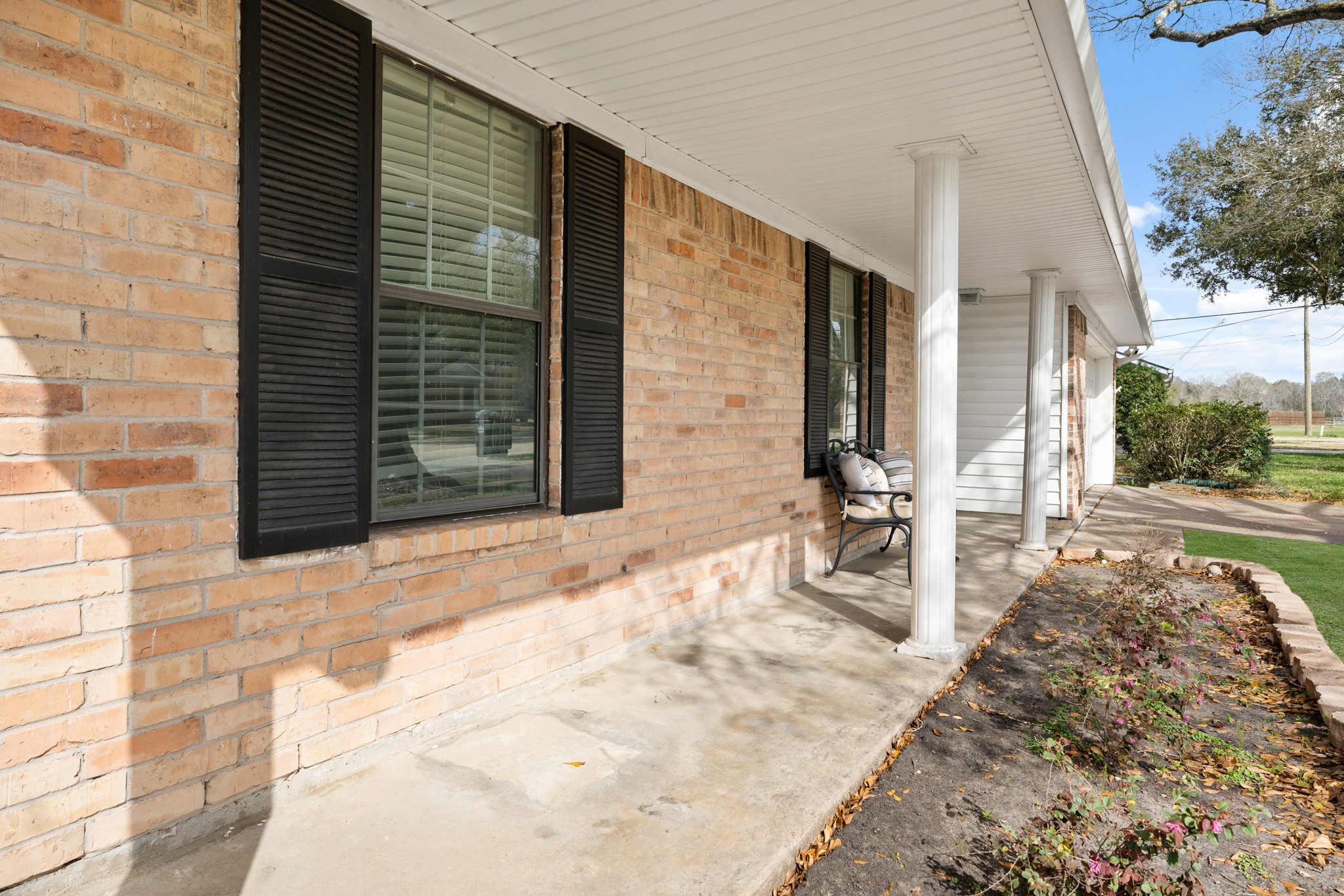 2104 Rose Road Pearland, TX 77581 - Photo 6 of 43 a front view of a house