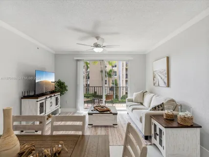 $3,370 | 1803 North Flagler Drive, Unit 213, West Palm Beach, FL 33407