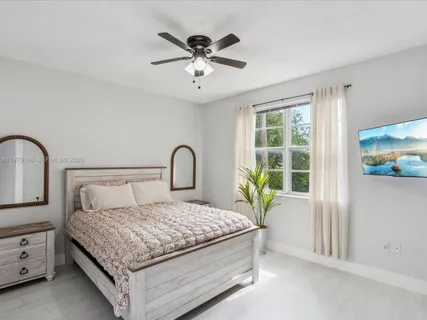 $3,370 | 1803 North Flagler Drive, Unit 213, West Palm Beach, FL 33407