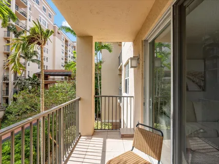 $3,370 | 1803 North Flagler Drive, Unit 213, West Palm Beach, FL 33407