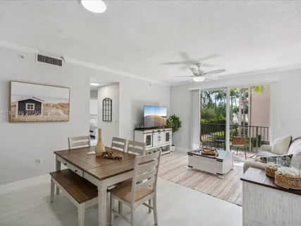 $3,370 | 1803 North Flagler Drive, Unit 213, West Palm Beach, FL 33407