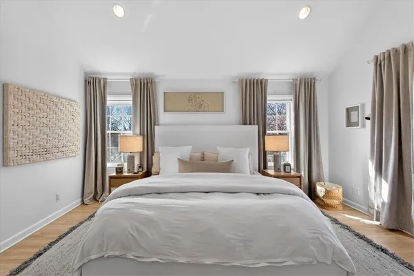 $699,950 | 2902 West 71st Terrace, Prairie Village, KS 66208