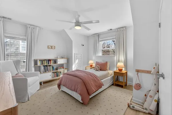 $699,950 | 2902 West 71st Terrace, Prairie Village, KS 66208