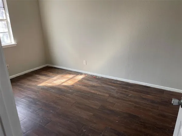 $1,300 | 105 Effie Lane, Weatherford, TX 76088