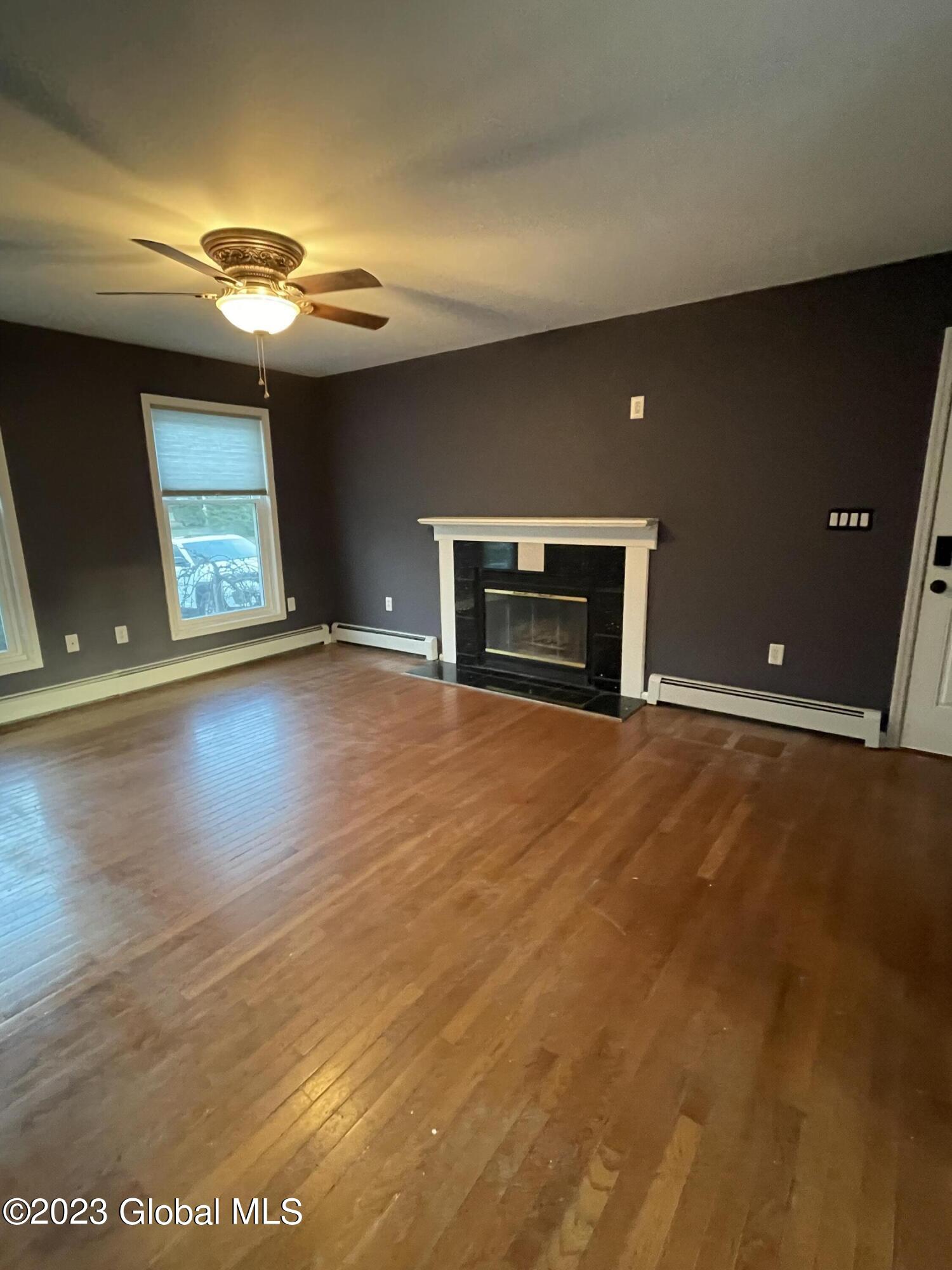 51 Oak Tree Circle Queensbury, NY 12804 - Photo 16 of 36 IMG-9342