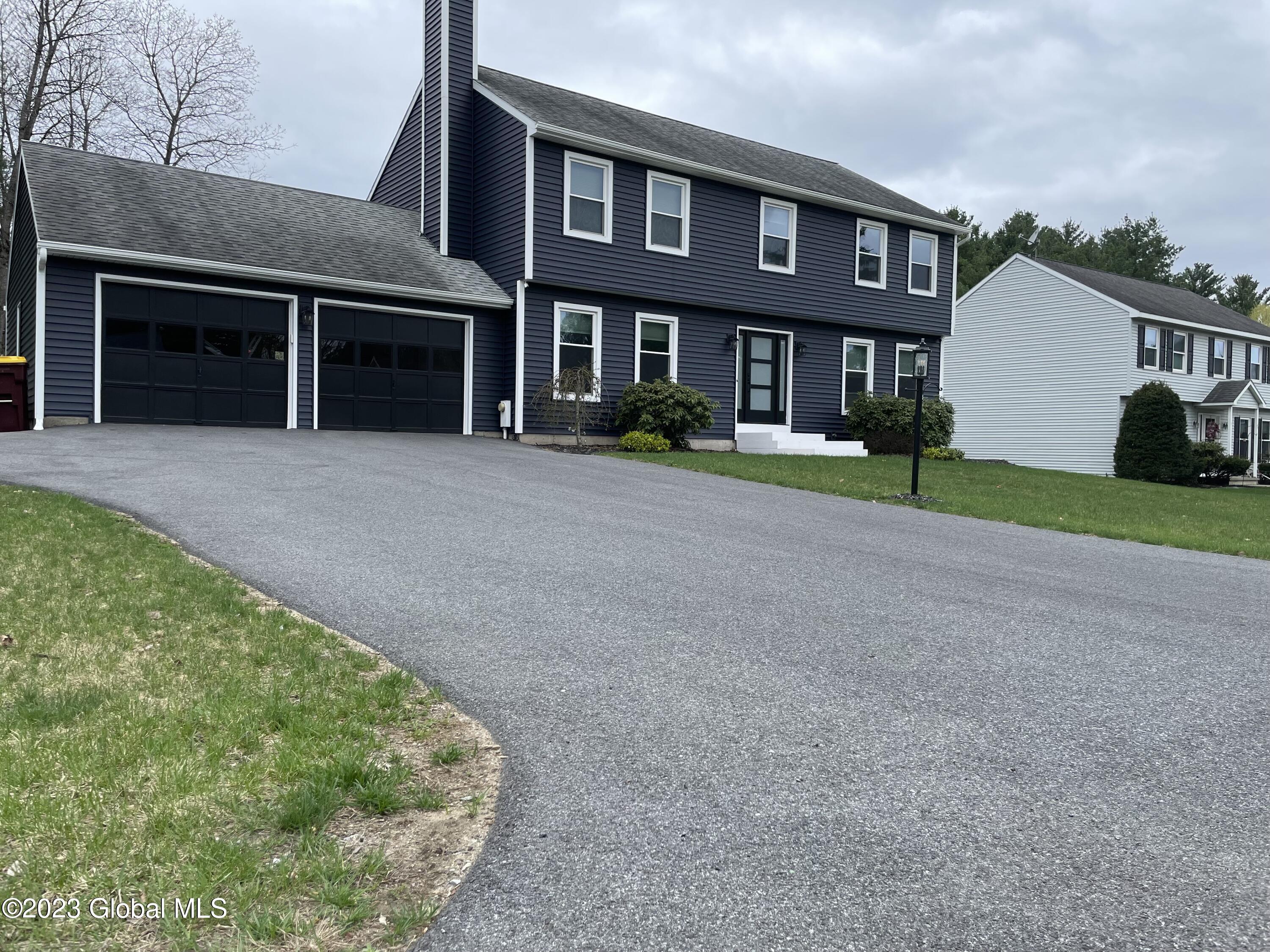 51 Oak Tree Circle Queensbury, NY 12804 - Photo 2 of 36 IMG-9435