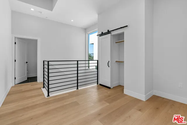 $4,095 | 4714 West 17th Street, Los Angeles, CA 90019