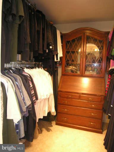 9507 Burning Branch Road Burke, VA 22015 - Photo 13 of 28 Interior (General)