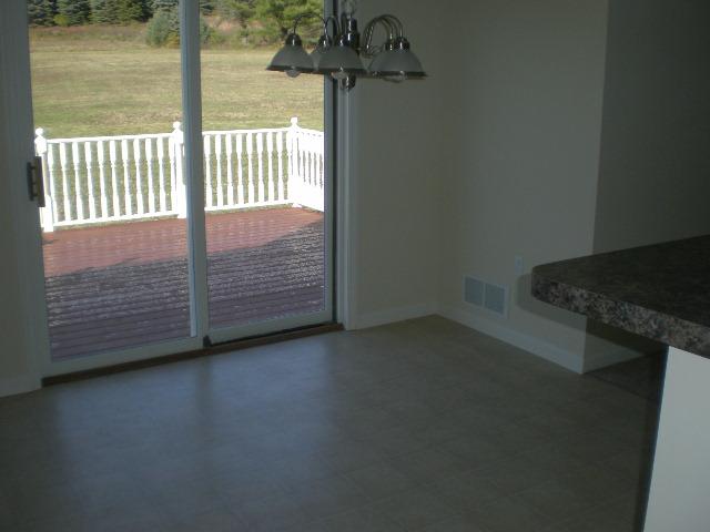 6002 Gilbert Road Gilbert, PA 18331 - Photo 4 of 22
