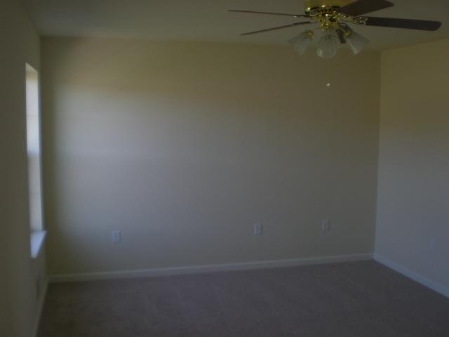 6002 Gilbert Road Gilbert, PA 18331 - Photo 9 of 22 a view of a small space