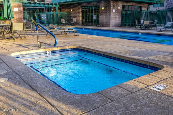 $680,000 | 16 West Encanto Boulevard, Unit 408, Phoenix, AZ 85003