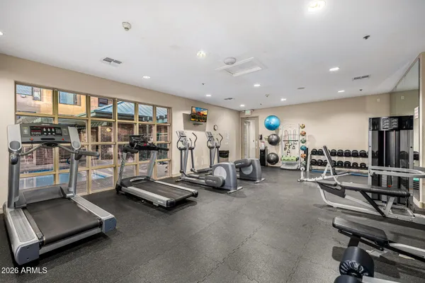 $680,000 | 16 West Encanto Boulevard, Unit 408, Phoenix, AZ 85003