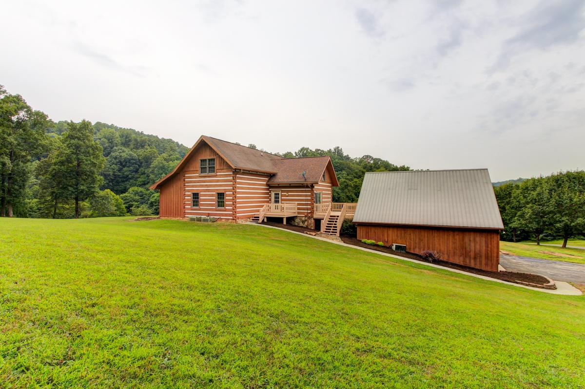 8820 Pedigo Road Powell, TN 37849 - Photo 35 of 40 Gallery Image 35