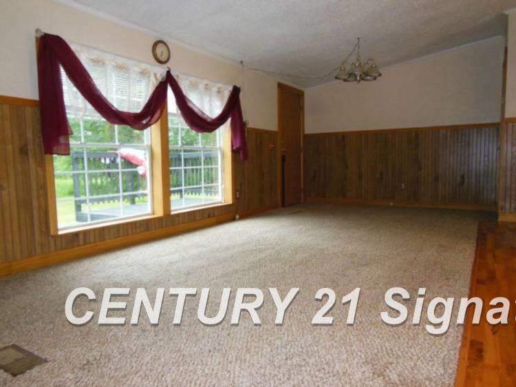 6891 North Bay Midland County Line Road Rhodes, MI 48652 - Photo 4 of 29