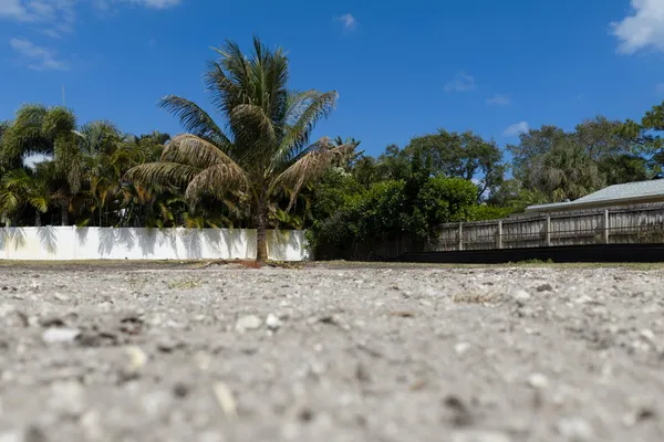 $789,000 | 2417 Country Oaks Lane, West Palm Beach, FL 33410