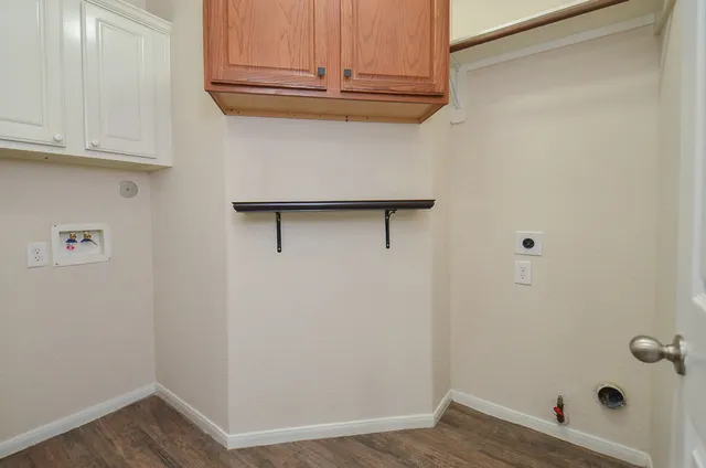 $295,000 | 9414 Brackenton Crest Drive, Spring, TX 77379