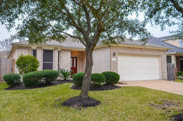 $295,000 | 9414 Brackenton Crest Drive, Spring, TX 77379