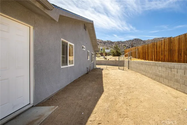 $390,000 | 61073 Sandalwood Trail, Joshua Tree, CA 92252
